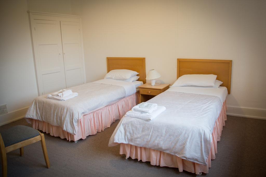 Gregynog Hall Guest House Tregynon Eksteriør bilde